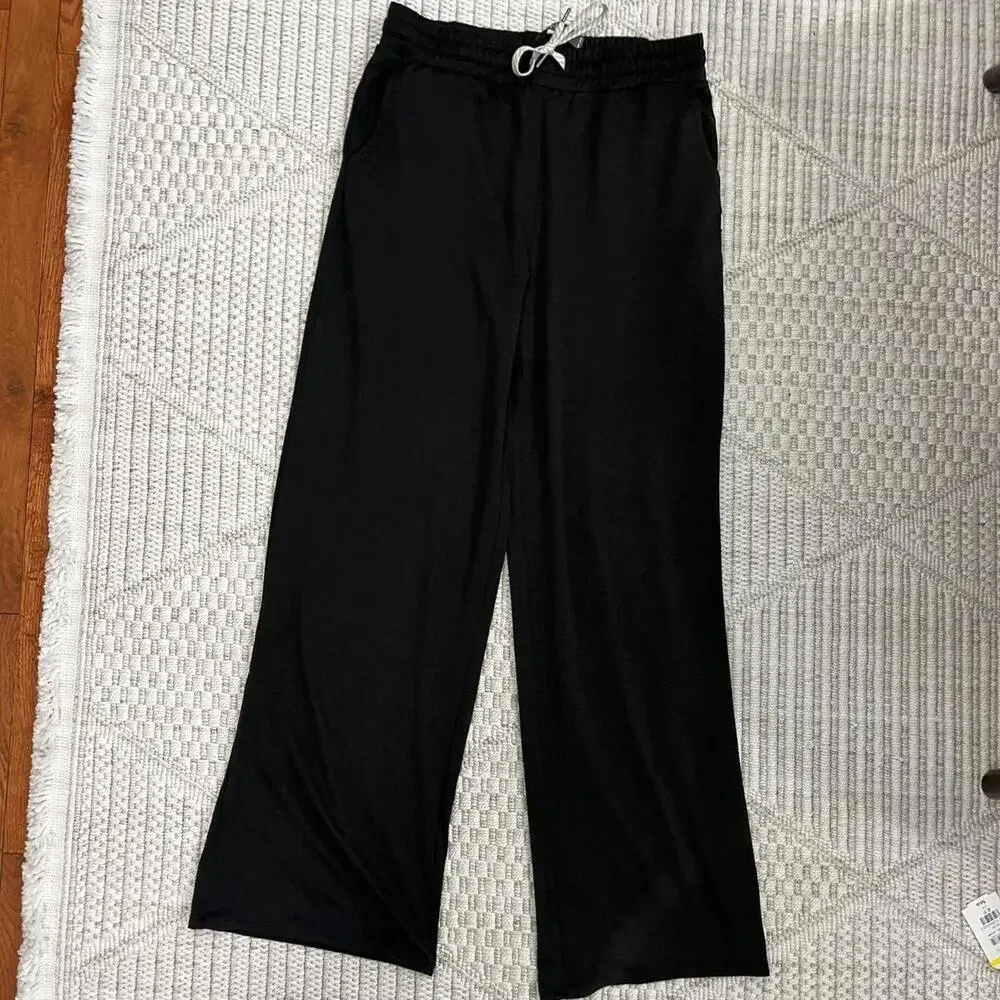Vuori Womens Pants Halo Essential Wideleg - Picture 2 of 7